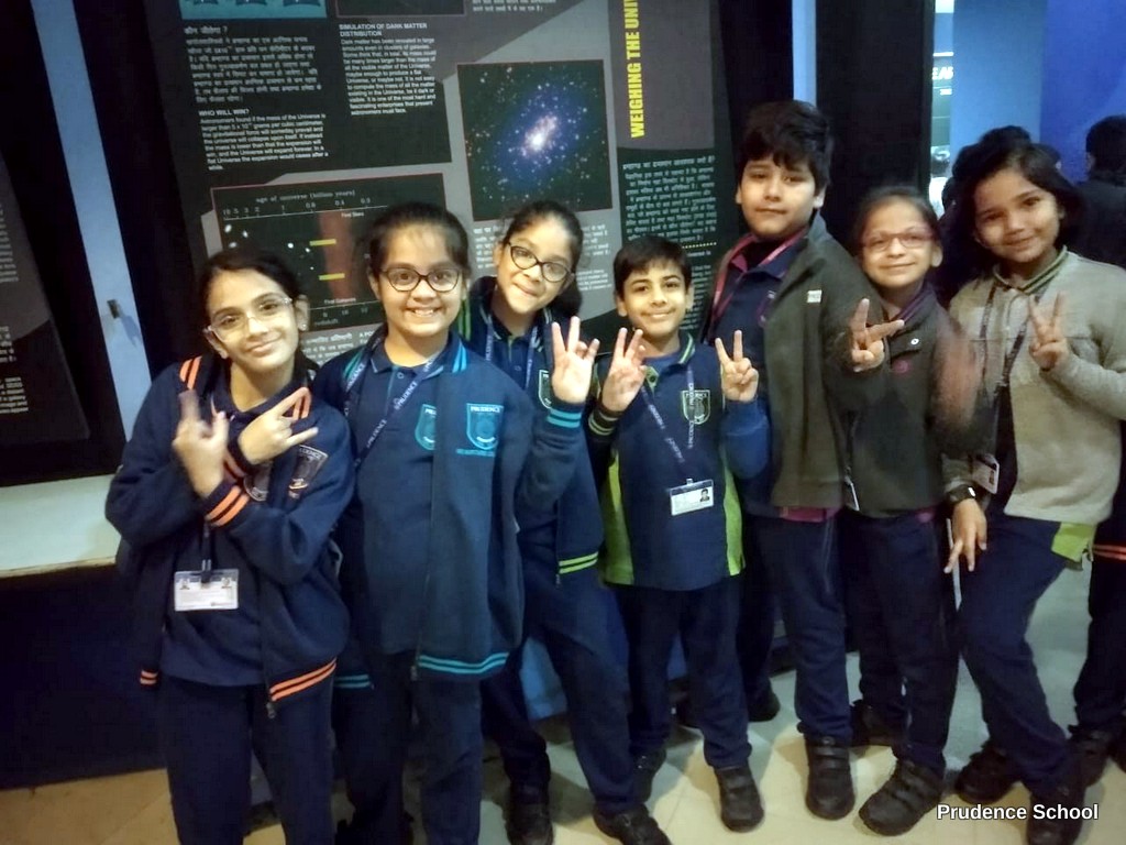 Trip-to-Nehru-Planetarium-Grade-3-n1