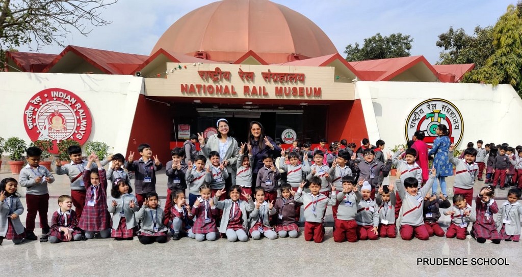 VISIT-TO-RAIL-MUSEUM-GRADE2